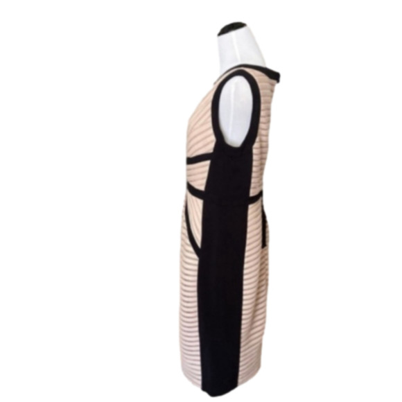 JAX NWT BRAND - Two-Tone Dress - Picture 2 of 4